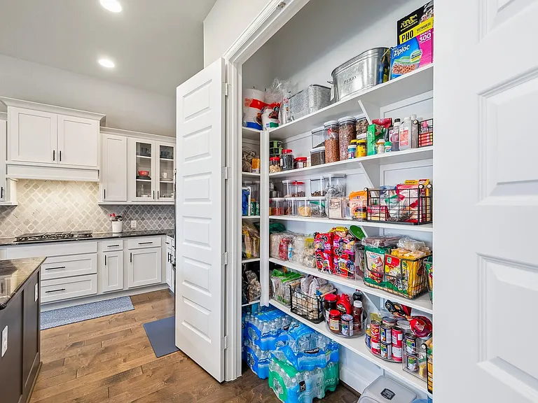 2106 Stargrass Dr — Photo 22