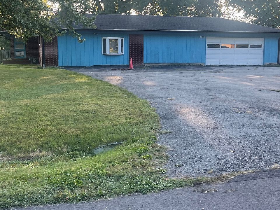 2nd image of 4645 W 52nd St