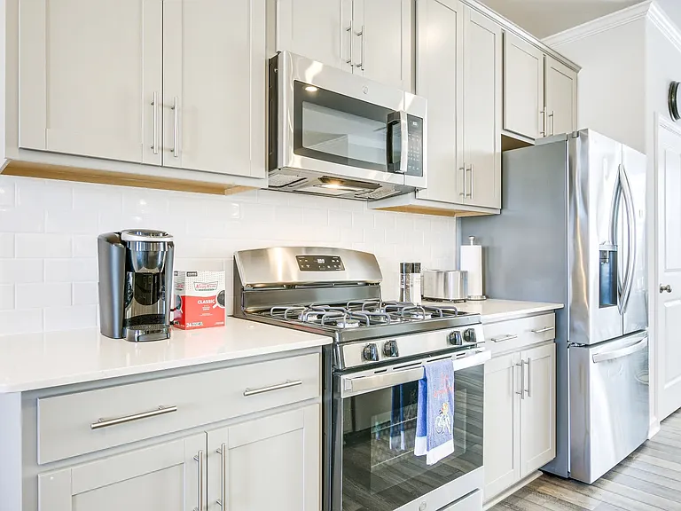 113 Summer Violet Ln — Photo 4