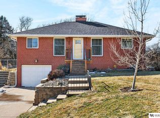 769 N 13th St, Blair, NE 68008