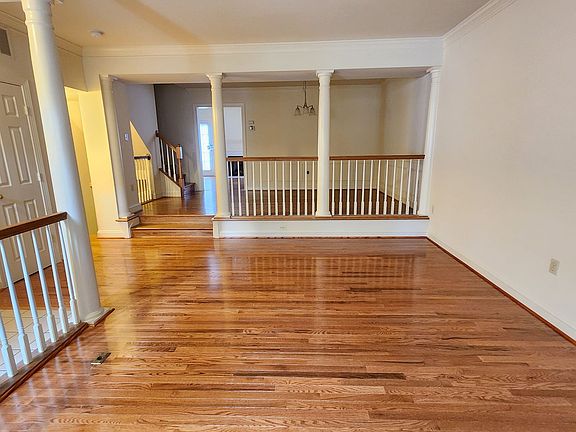 4th image of 7473 Collins Meade Way