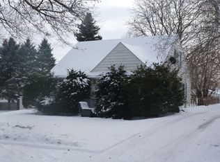 814 11th St NW, Rochester, MN 55901