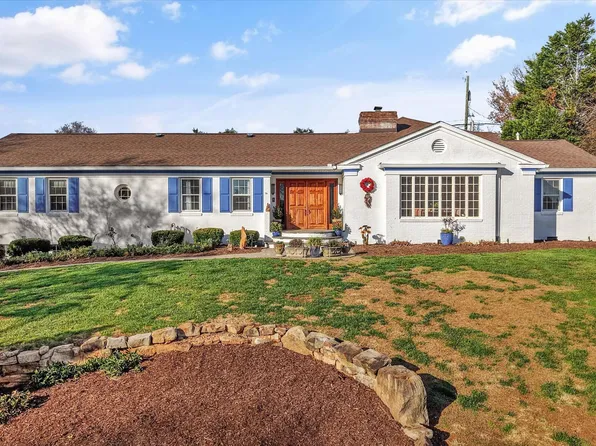 7113 Cheshire Dr, Knoxville, TN 37919