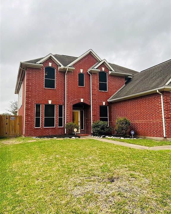 1st image of 9539 Still Cove Ln