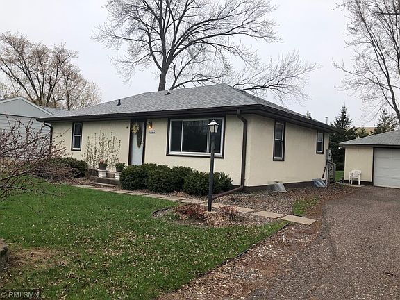 2nd image of 11022 Oak Knoll Ter N