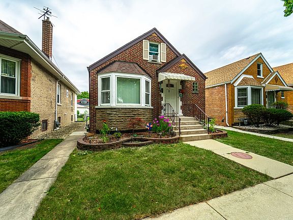 4th image of 3412 S 58th Ave