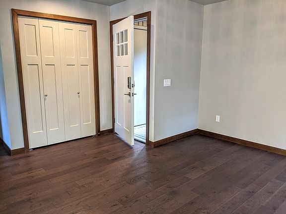 Entryway, coat+shoe closet
