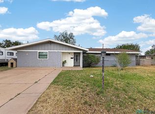 1101 Baylor Ave, Roswell, NM 88203