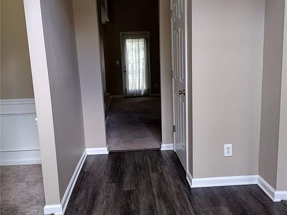 2nd image of 2588 Rainmaker Dr