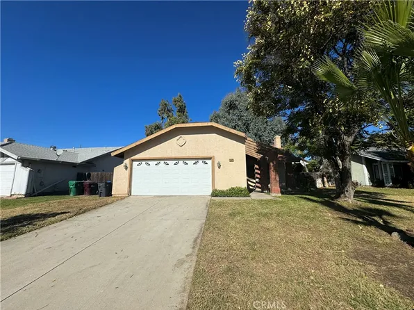 25546 Casa Encantador Rd, Moreno Valley, CA 92551