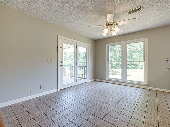 5th image of 476 Belinda Pkwy