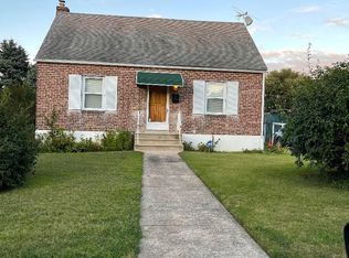 211 Sharon Park Dr, Sharon Hill, PA 19079