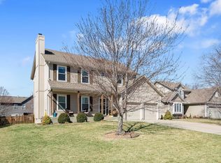 1108 SW Prairie Star Cir, Lees Summit, MO 64081