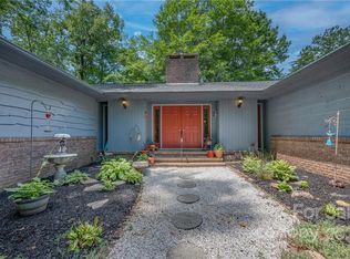 54 Mahler Ln, Tryon, NC 28782