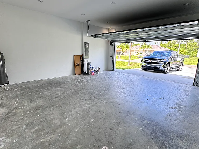 1022 Apple Ave — Photo 13