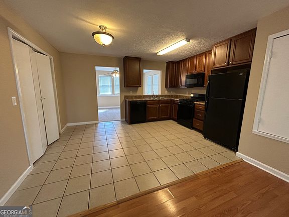 4th image of 2903 Vernon Ct