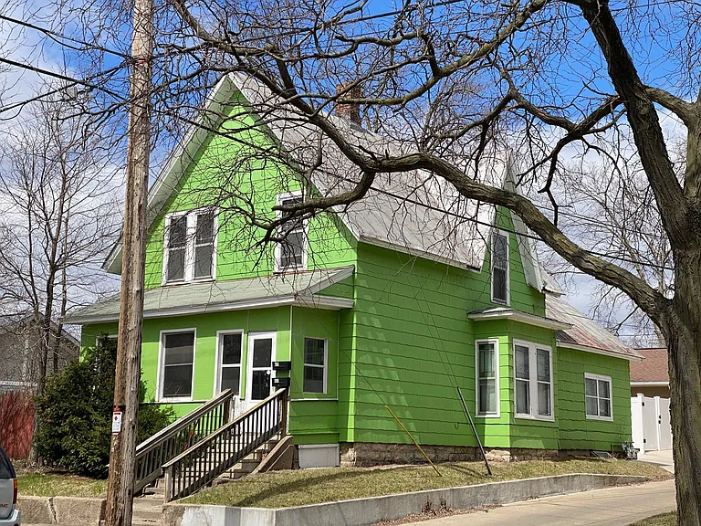 615 Market St — Photo 1