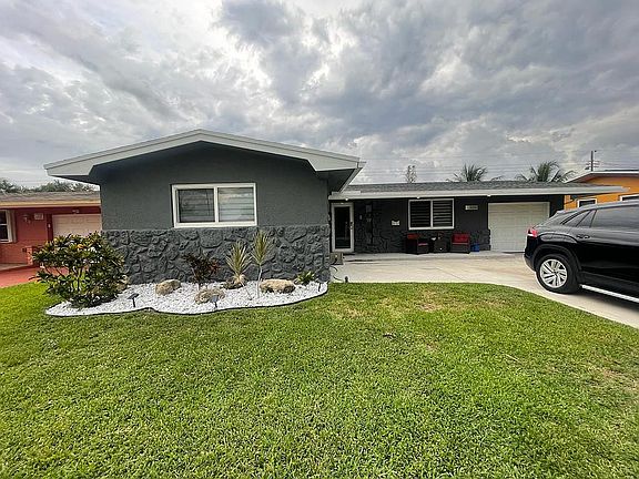 3rd image of 8390 NW 10th St
