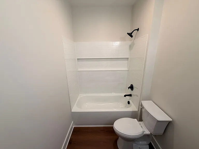 2417 Waverly St NW — Photo 4