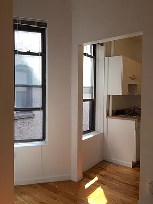 Rented by AJ Clarke | media 14