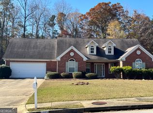 5393 S Crest Ridge Dr, Ellenwood, GA 30294