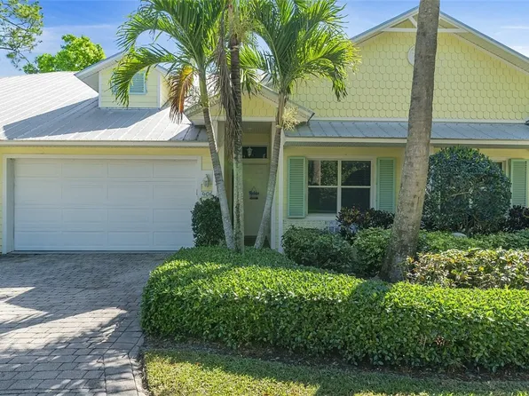 406 Pineapple Sq SW, Vero Beach, FL 32962