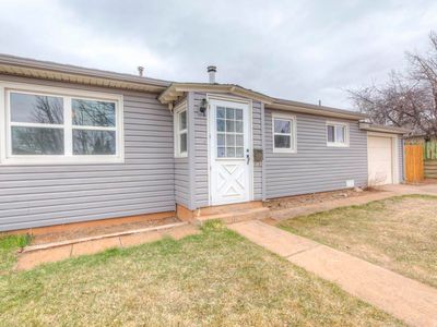 519 Lyon St, Laramie, WY, 82072