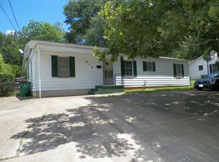 212 Raymond St, Henderson, TX 75652