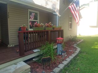 369 Round Table Dr, Camdenton, MO 65020