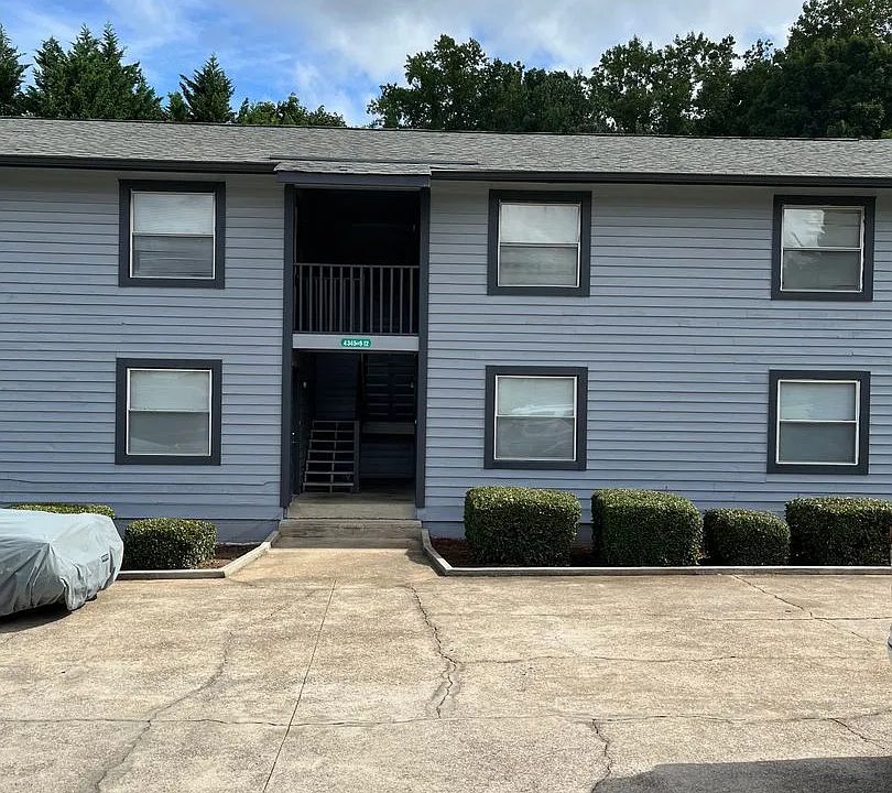 4345 Oakwood Rd