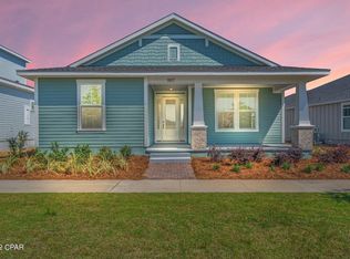 1045 N Discovery Loop, Panama City, FL 32405