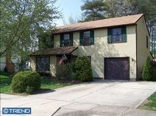 32 Lancaster Dr, Westampton, NJ 08060