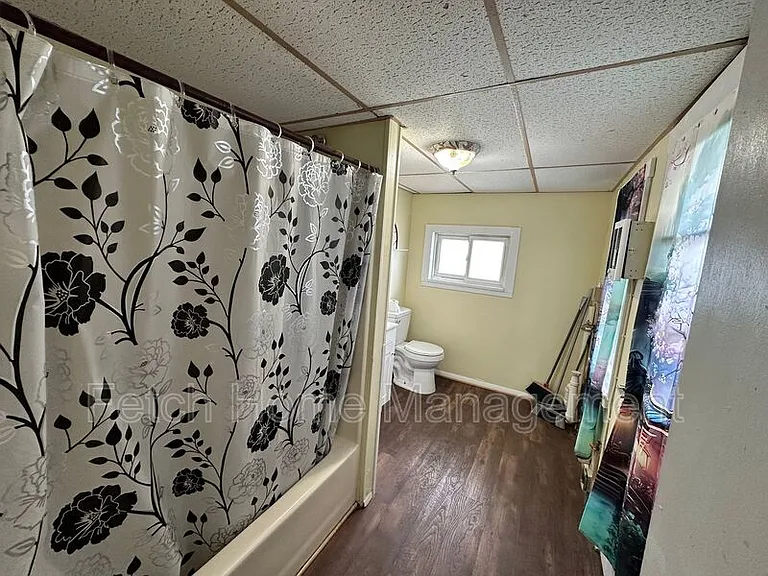 1024 Birch St — Photo 21