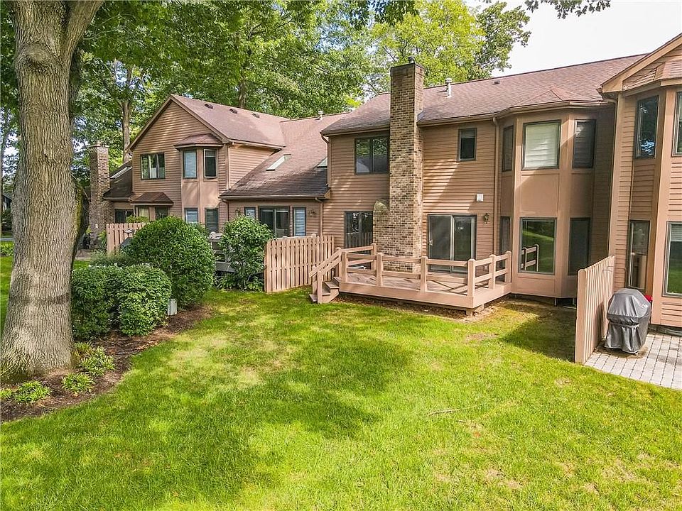 1st image of 658 N Cove Dr