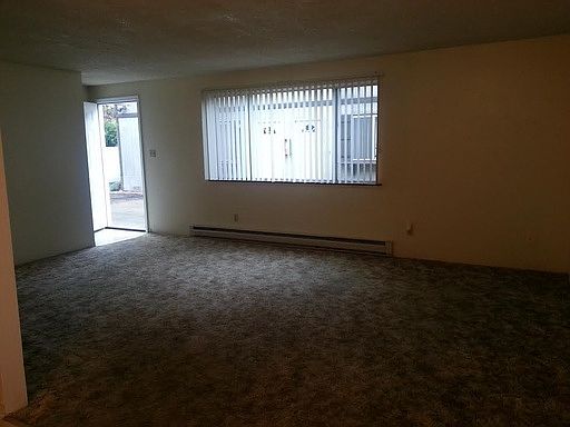 2nd image of 482 Walker Ave APT 5