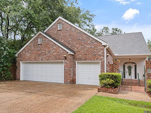 2nd image of 5807 Laurel Hill Ln
