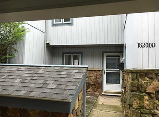 18200 Stoneridge St APT D, South Bend, IN 46637