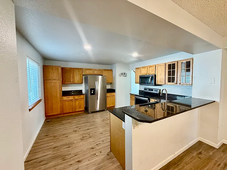 5006 Bittercreek Dr — Photo 15