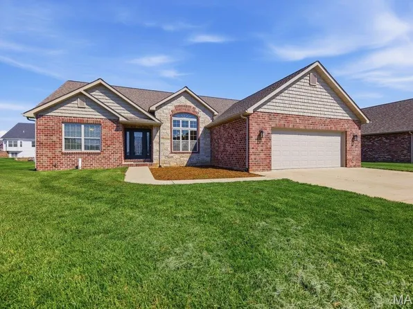 205 Crosswinds Ct, Waterloo, IL 62298