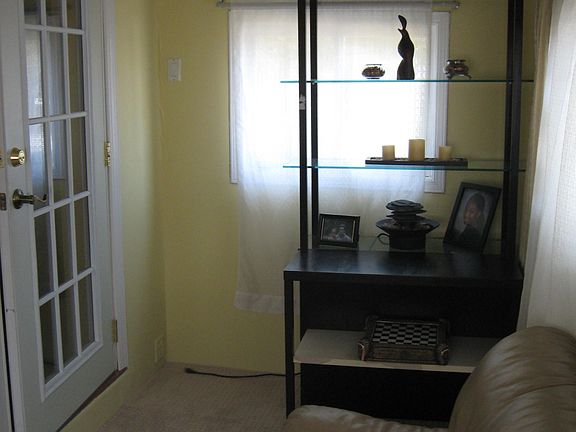 2nd image of 114 Oak Avenue