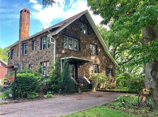 101 Mount Aetna Blvd, Connellsville, PA 15425