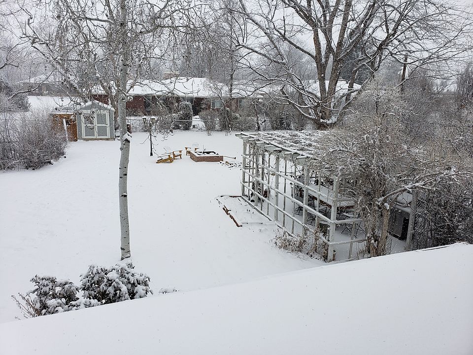 2nd image of 3247 Harlan St