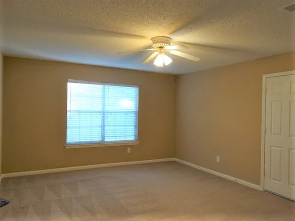 10231 Danesway Ln — Photo 8