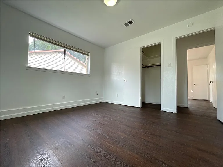 4803 Geraldine St — Photo 20