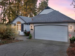3215 SE Baypoint Dr, Vancouver, WA 98683