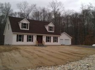 294 Hickory Hl, Bennington, VT 05201