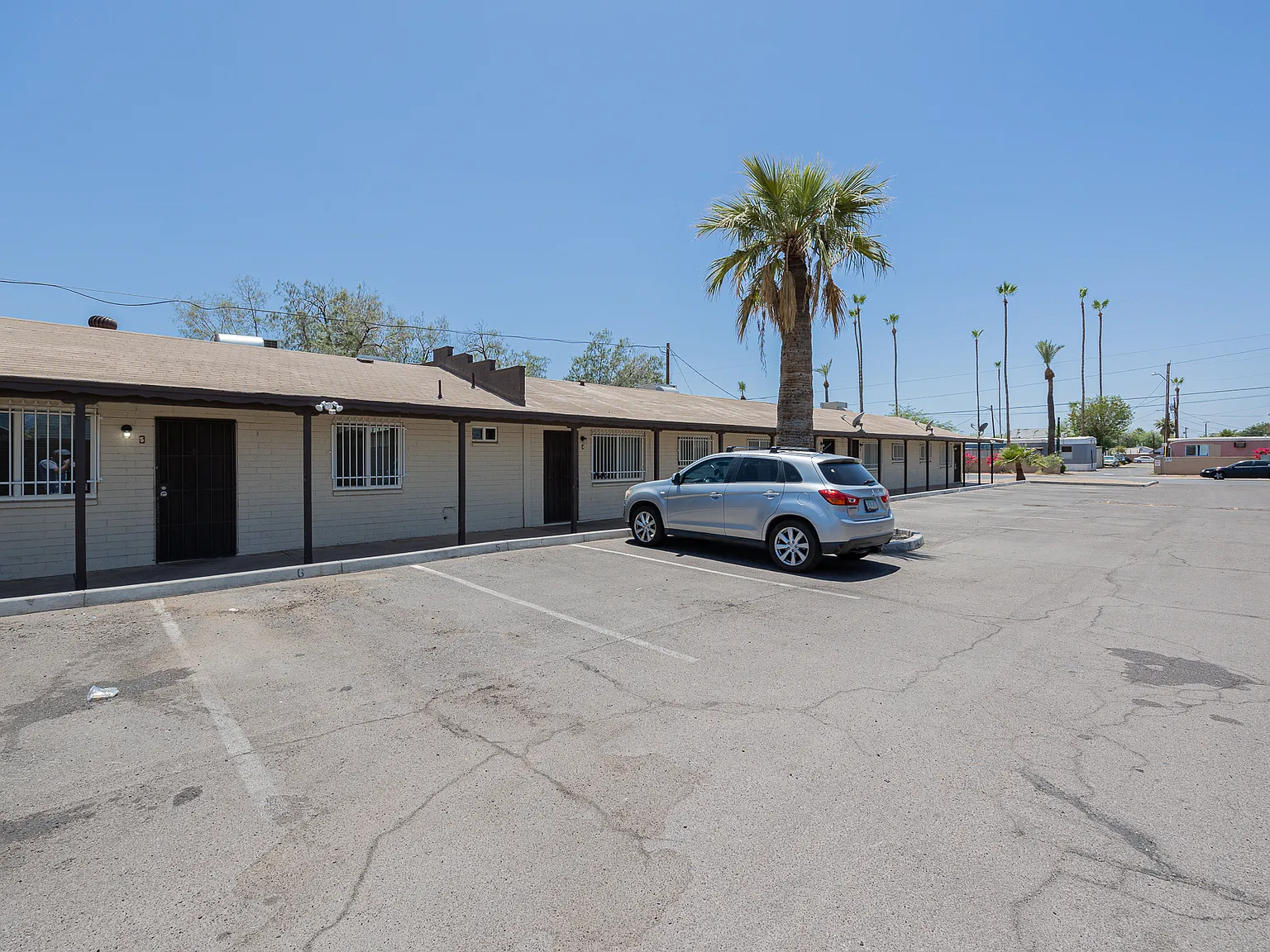 1915 N 26th Place, Phoenix Az — Photo 3