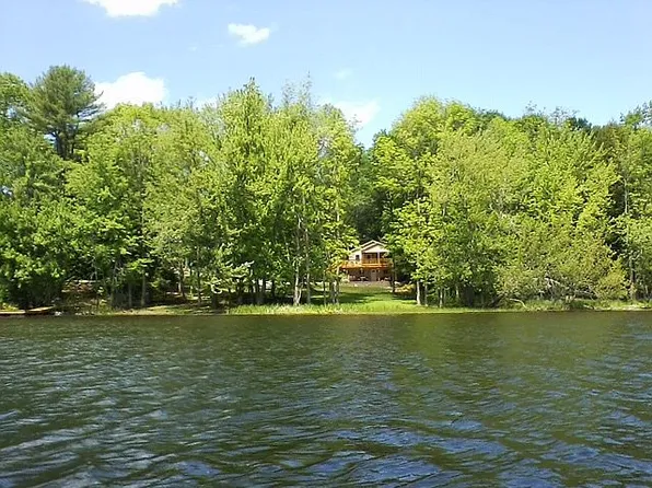 85 Garland Ln, West Gardiner, ME 04345