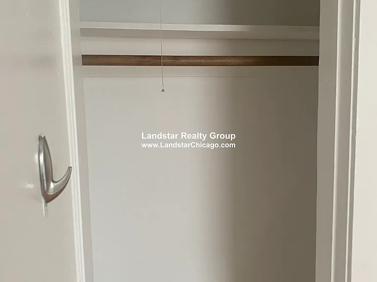 2346 W Touhy Ave #1E — Photo 7