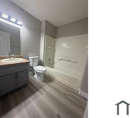 3318 N Decatur Blvd — Photo 5